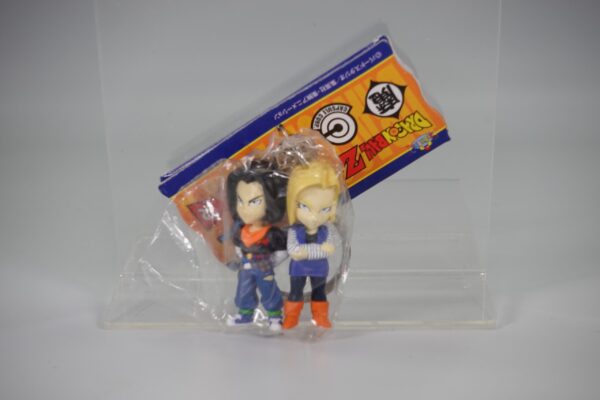 Dragon Ball Llavero Androide Número 17 y 18