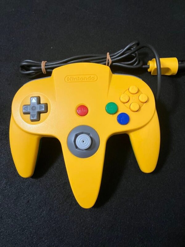 Producto cotizado: PlayStation 1 & controles N64