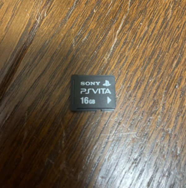Producto cotizado: PS Vita + memoria de 16 GB