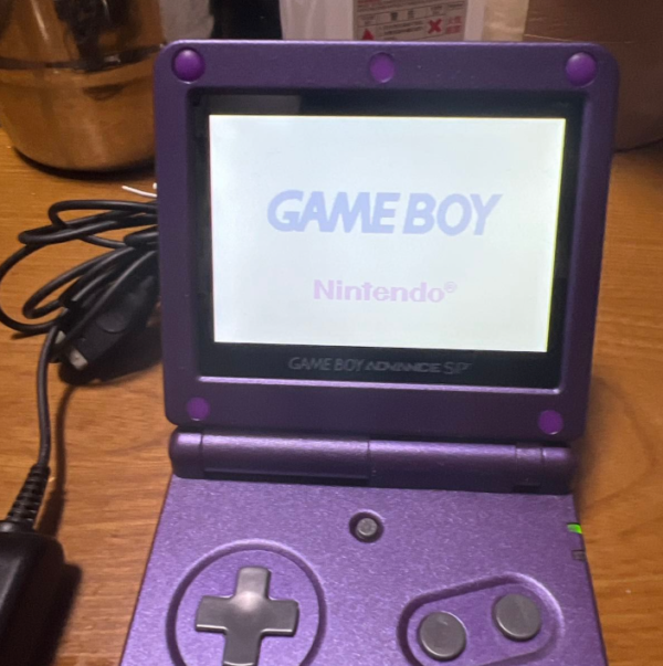 CONV0138 Producto cotizado: Game Boy Advance SP (AGS 101)