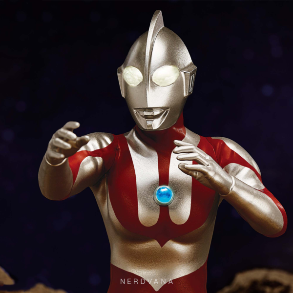 Figura Ultraman original coleccionable - 60 Aniversario